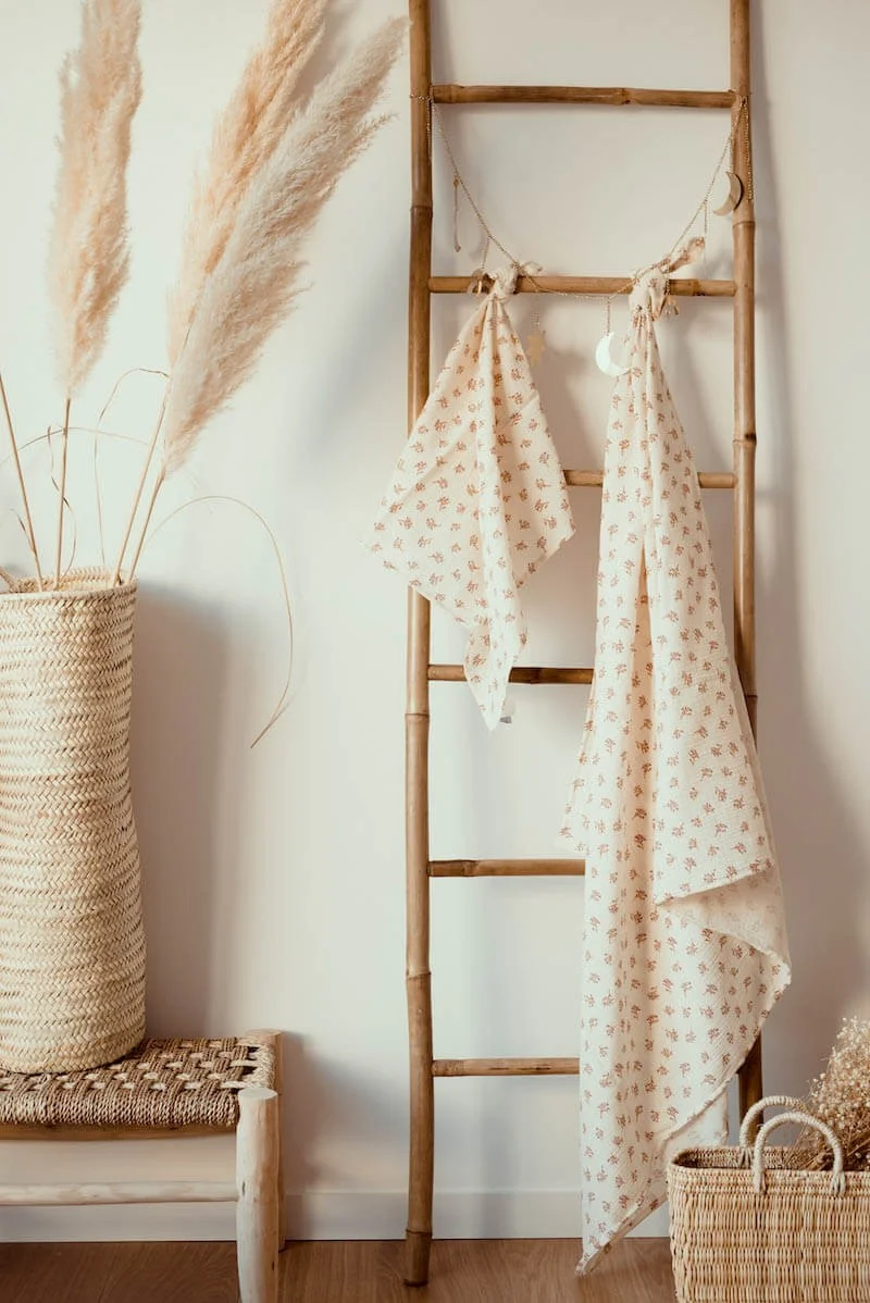 Lange écru fleuri rose