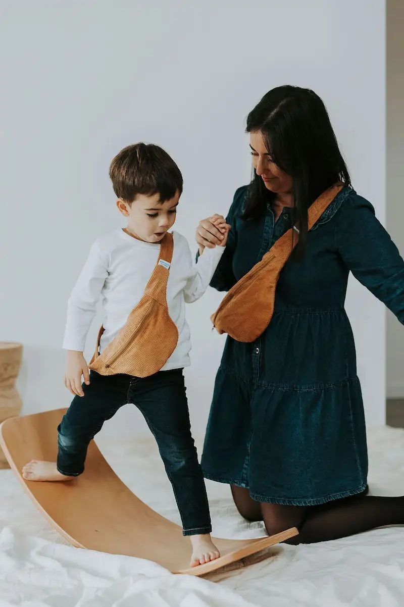 Sac banane velours camel